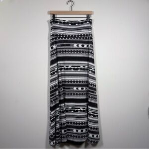 Mossimo Supply Co. Monochrome Maxi Skirt
